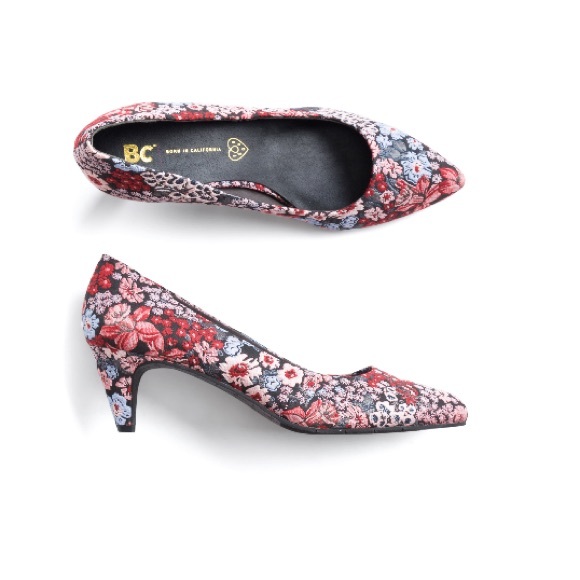 BC | NWOT Black Floral Kitten Heels - Picture 3 of 6